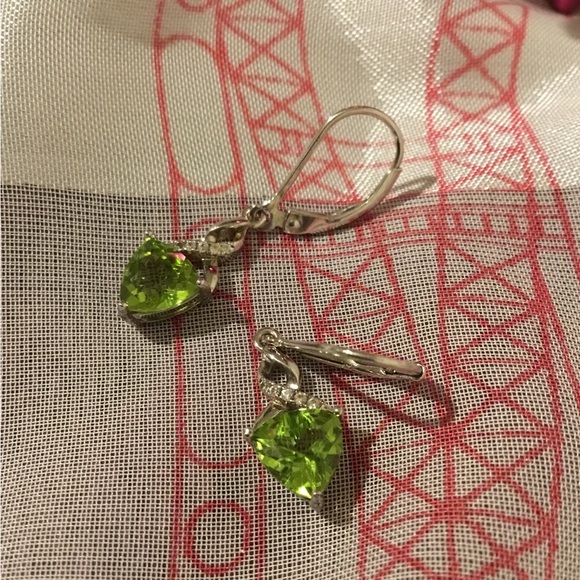 NWOT Madagascar Natural Peridot & White Topaz 925 Lever Back Earrings - Picture 13 of 14